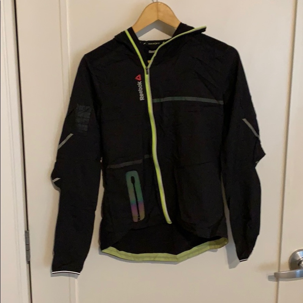 Reebok speedwick running jacket black size M